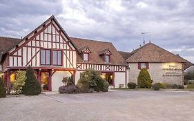 Logis Hotel Auberge du Lac
